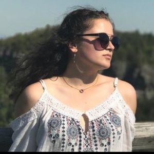 Abercrombie and Fitch cold shoulder peasant top